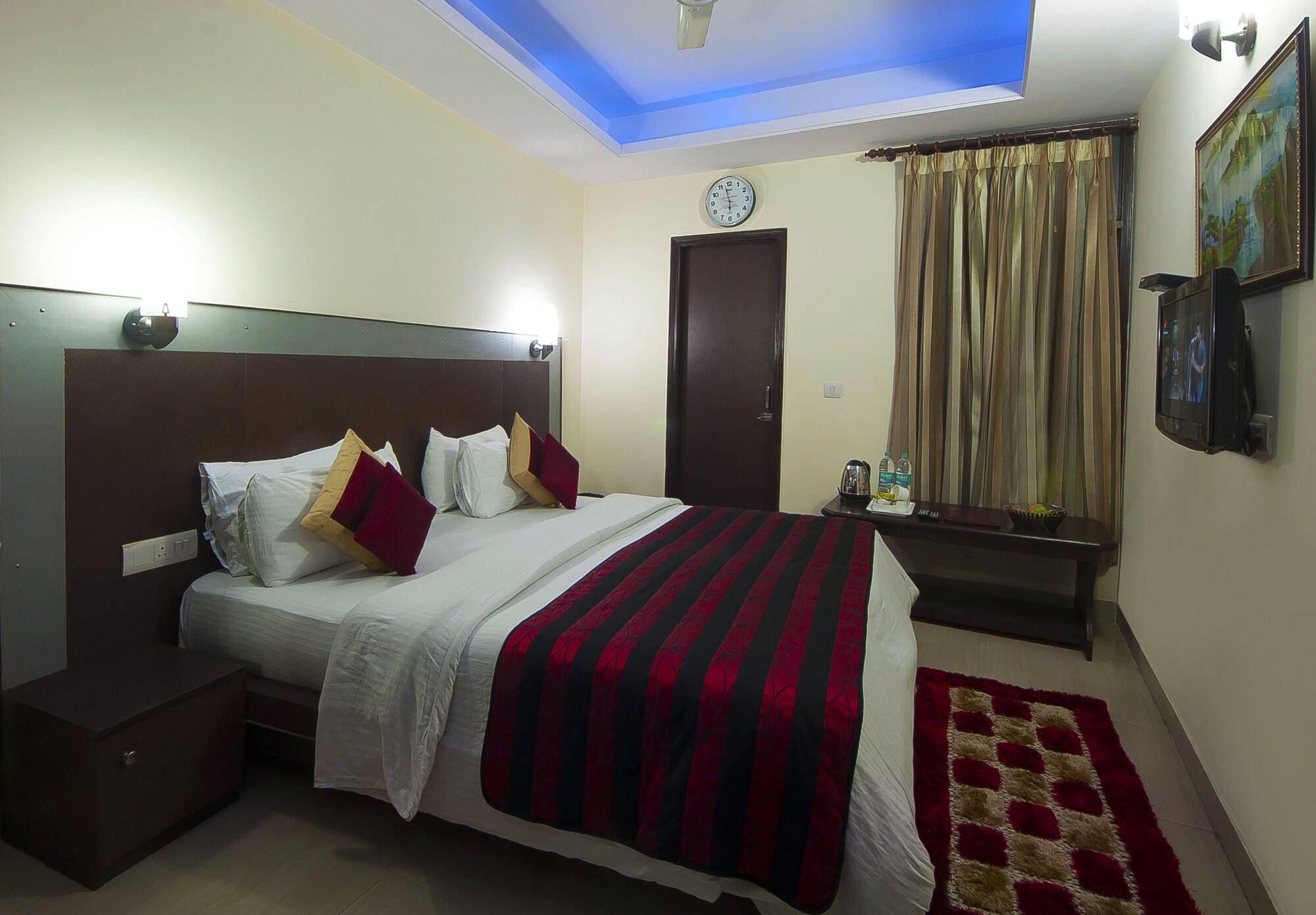 Airport Hotel Vishal Residency New Delhi Exterior photo