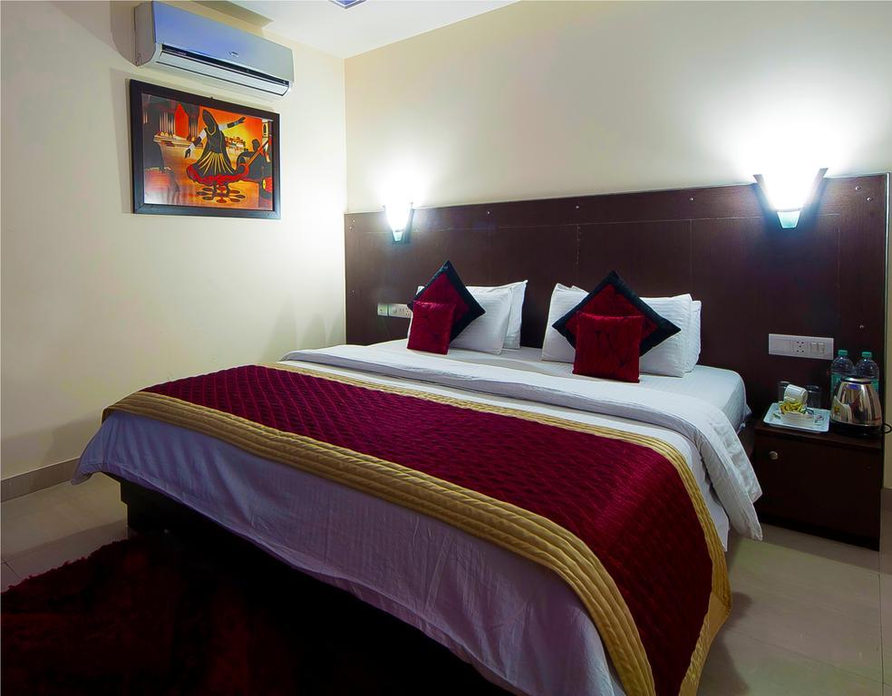 Airport Hotel Vishal Residency New Delhi Exterior photo