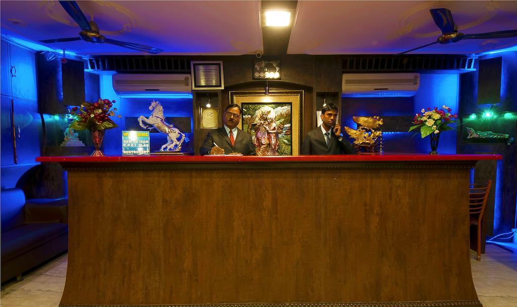 Airport Hotel Vishal Residency New Delhi Exterior photo