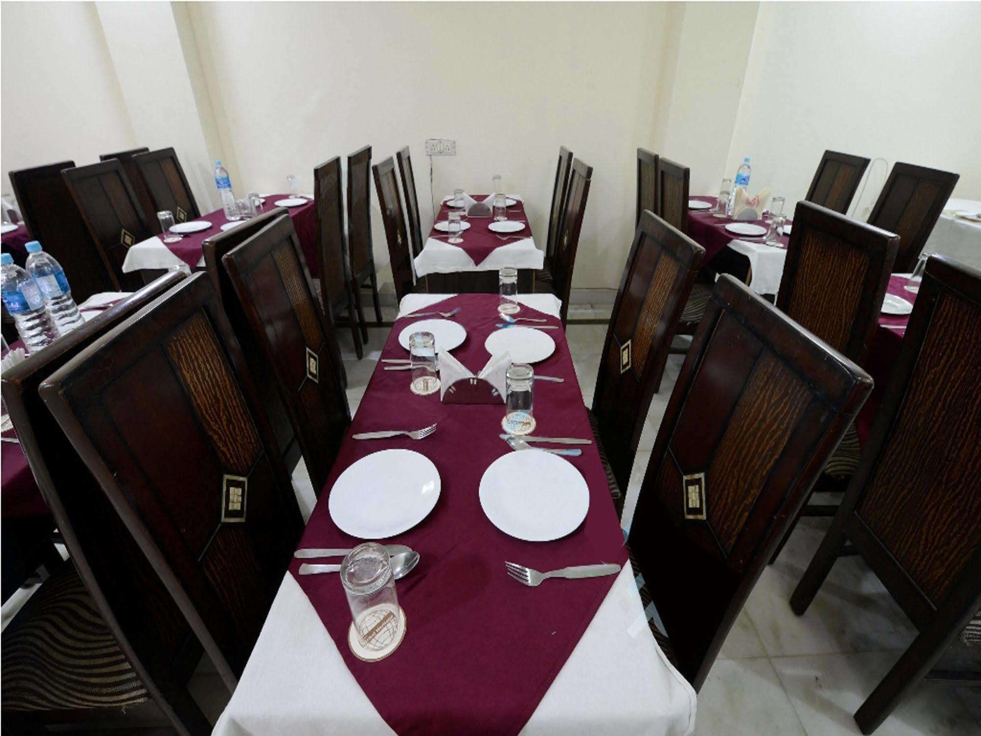Airport Hotel Vishal Residency New Delhi Exterior photo